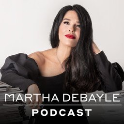 Martha Debayle